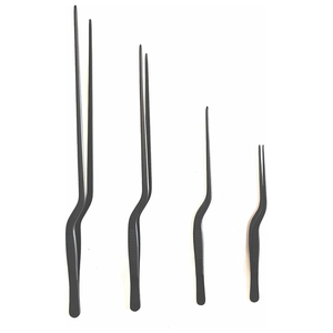 Pince de chef multi-usages Altomme Instruments, idéale pour la mise en assiette des plats, en acier inoxydable à pointe fine, résistante au lave-vaisselle - Product Image 1