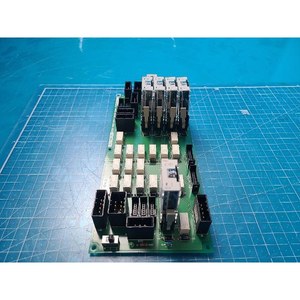 Module d'alimentation RF SCREEN RF-P01A, utilisé comme pièce détachée pour équipement semi-conducteur d'époque - Product Image 3