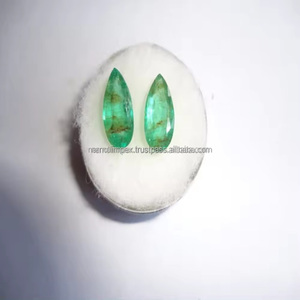 Esmeralda Colombiana de Alta Calidad, Corte Pera, Verde Natural, Excelente Brillo, Certificada por IGI, 6.25 Quilates, NARNOLI IMPEX, Gema Suelta - Product Image 2