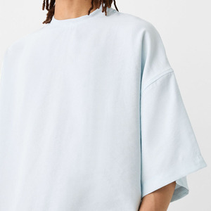 T-shirt court oversize pour homme, bleu clair, col rond, manches courtes, 100 % coton jersey, coupe décontractée, couleur unie, tricoté - Product Image 2