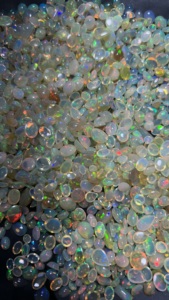 Lot de cabochons d'opale de feu éthiopienne AAA+ |   Opales multicolores brillantes, pierres précieuses en vrac, taillées sur mesure pour la fabrication de bijoux - Product Image 3