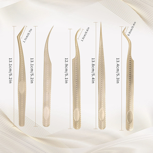 Pinzas para Extensión de Pestañas Rusas con Baño de Oro de 24k, Punta de Fibra de Diamante, Antiestáticas y Antimagnéticas - Product Image 4