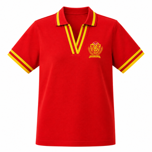 Polo de sororité NSPDK pour femme, rayures rouges et dorées, col en V, piqué, avec écusson brodé, tenue grecque, vente en gros - Product Image 1