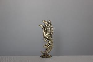 Escultura de Fénix de Latón Hecha a Mano, Elegante Figura de Pájaro en Vuelo, Estatua de Metal de Lujo para Decoración de Mesa, Hogar u Oficina - Product Image 6