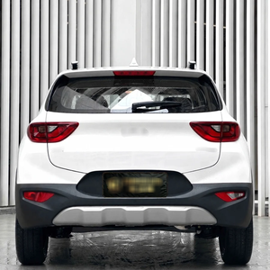 K.i.a KX1 1.4L SUV a Gasolina, Tracción Delantera, CVT Automático, 5 Asientos, Faros LED, Neumáticos R17, Portaequipajes Metálico, Color Blanco - Product Image 6