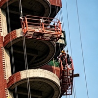 Plateforme d'accès suspendue, nacelle de travail aérienne électrique avec moteur de levage pour projet de rénovation de bâtiments