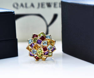 Anillo de Oro de 18k con Mosaico Imperial de Flores en 3D, con Piedras Preciosas y Semipreciosas - Product Image 1