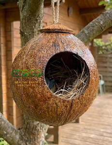 บ้านสัตว์เลี้ยงเปลือกมะพร้าว – ที่หลบภัยจากธรรมชาติที่เป็นมิตรกับสิ่งแวดล้อมสำหรับสัตว์เลี้ยงขนาดเล็กและสัตว์ป่าในสวน Eco2go เวียดนาม - Product Image 1