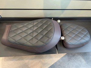 Coussin de siège de voiture matelassé double confort, compatible avec 36TA0054, doux et durable, fourni directement par l'usine, disponible au prix direct usine. - Product Image 5