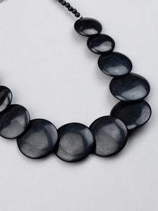 Collar con Colgante de Resina Hecho a Mano, Joyería de Resina Epoxi, Collar con Colgante de Moda, Regalo Único para Mujer, Diseño Moderno - Product Image 3