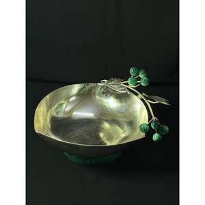 Bol de service élégant pour dattes et chocolats, fait main, motif baies, idées nouvelles et innovantes pour une expérience culinaire de luxe - Product Image 5