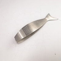 Éplucheur de poisson en acier inoxydable allemand léger, compatible lave-vaisselle, pour enlever les poils de poisson, outil de cuisine pour enlever les poils et les os