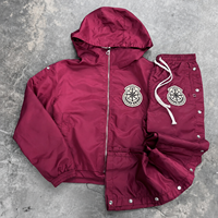 Ensemble de survêtement décontracté deux pièces pour homme : veste à capuche en nylon, short, patch, coupe-vent, streetwear oversize, vente en gros
