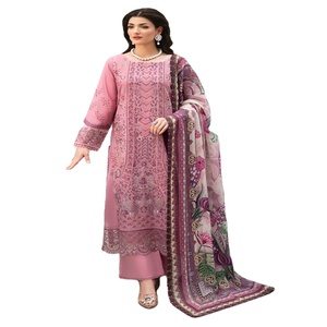 Soldes Exceptionnelles : Salwar Kameez Original de Ramsha, en Pur Coton Indien/Pakistanais, avec Broderies Lourdes et Design Ethnique Moderne, Non Cousu - Product Image 1