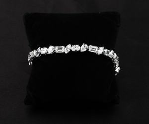 Nueva llegada: Pulsera de tenis de oro blanco de 14K con diamantes de laboratorio de formas variadas, pulsera de boda para mujer, pulsera minimalista, regalo para ella. - Product Image 5