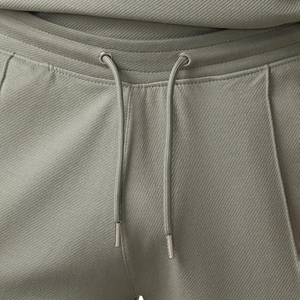 Shorts Bermuda Décontractés pour Hommes en Tricot Léger, Idéaux pour l'Été, la Course, la Gym, l'Entraînement Quotidien, avec Poches Latérales, Coupe Confortable et Active - Product Image 5