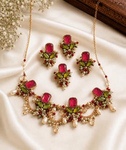 Conjunto de Collar y Pendientes de Cobre con Diseño Clásico de Bollywood, Estilo Moderno, Chapado en Plata con Circonitas, para Bodas, Compromisos y Fiestas - Product Image 1