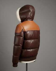 Veste d'hiver matelassée à capuche pour homme, légère, chaude, zippée, décontractée, pour l'extérieur, isolée - Product Image 2