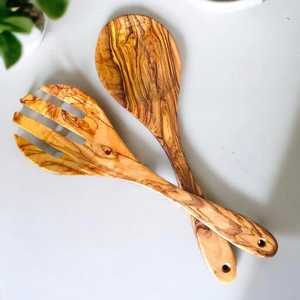 Ensemble de serveurs à salade en bois écologique moderne avec fourchette et cuillère, finition miroir haute brillance, couverts en bois naturel - Product Image 3