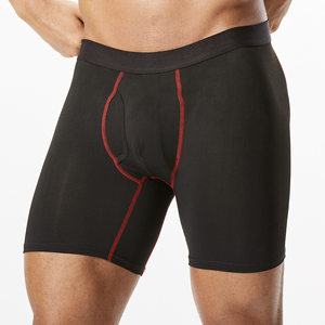 Fabricant OEM fournissant des shorts de compression à contrôle de transpiration avancé, spécialement conçus pour les distributeurs sportifs mondiaux - Product Image 5