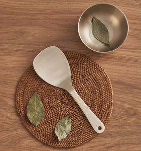 NOBBAN Premium Korean Bronzeware Rice Paddle, 99.9% Antibacterial Bangjja Yugi Rice Scoop, Non-Stick Durable <b>Serving</b> <b>Spoon</b> - Product Image 4