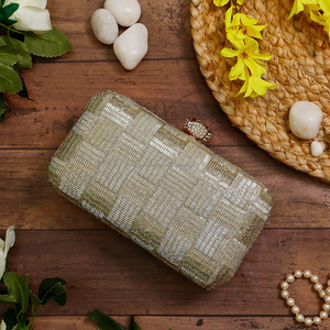 Sac à main de soirée à la mode pour les femmes vente chaude à Bahreïn Nigeria Canada Embrayages en satin embelli Artisan sac à main brodé - Product Image 2