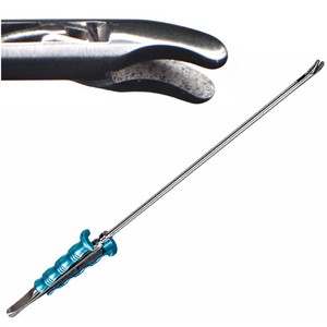 Porte-aiguille courbé MIS avec verrouillage, mâchoires revêtues de carbure de tungstène, tige de 3 mm, longueur de travail de 17 cm, longueur totale de 30 cm – ZETOMEDPRO - Product Image 1