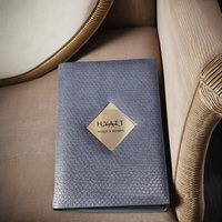 Elegante y Duradera Carpeta de Menú A4 de Cuero PU, Moderna y Lujosa, Fácil de Limpiar, con Soporte de Madera, Logotipo Personalizado, para Hoteles, Restaurantes y Más