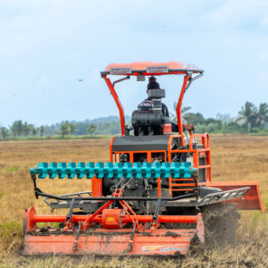 Tracteur à chenilles HOGICO 80 80HP de haute qualité avec fraise à paillis, rotoculteur et foreuse pour l'agriculture à grande échelle - Product Image 5