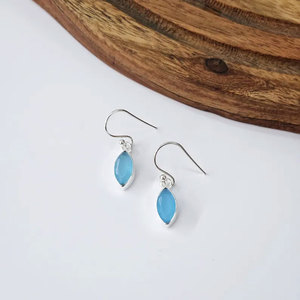 Pendientes de Pirámide de Calcedonia Azul en Plata de Ley Chapada en Oro Hechos a Mano, Joyería Vintage con Piedras Preciosas para Mujer - Product Image 6