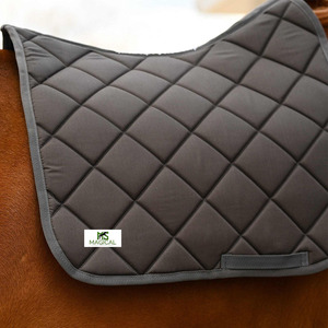 Tapis de selle pour chevaux de haute qualité, en tissu de coton marron, excellente qualité, pour l'équitation et le dressage. - Product Image 5