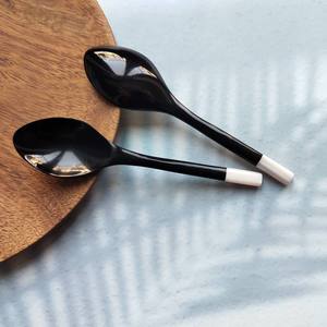 Las cucharas de cuerno de búfalo natural más vendidas del año 2026, comúnmente utilizadas para comer caviar, servir ensaladas y degustar platos finos. - Product Image 3