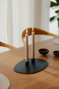 Juego de 3 portavelas de hierro de alta calidad con recubrimiento de color negro en tres tamaños diferentes de Mehsam Exports. - Product Image 6
