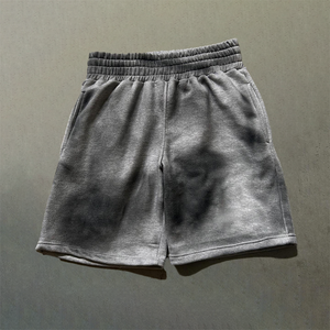 กางเกงยีนส์ขาสั้นผู้ชายสไตล์วินเทจ ยี่ห้อ OEM รับทำโลโก้  ผ้าเดนิมฟอกสี ระบายอากาศได้ดี เหมาะสำหรับฤดูร้อน แต่งขาด แต่งคริสตัล ทรงตรง สตรีทแวร์ - Product Image 4