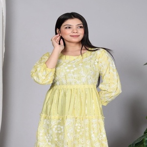 Vestido Túnica NIYANI Chic en Amarillo Limón, de Algodón, con Mangas Tres Cuartos, Bordado Floral, Diseño en Capas, Lavable, para Playa, Fiestas y Uso Diario - Product Image 5