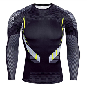 T-shirt de compression premium pour homme, couleur unie, séchage rapide, tissu extensible, entraînement sportif, fitness, coupe ajustée, vêtements de sport - Product Image 5