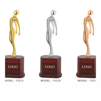 Trophée portable en métal doré moulé sur mesure pour femmes, au design attrayant, idéal pour les concours de beauté et les spectacles de talent
