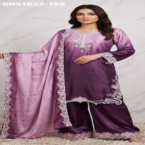 Hermoso conjunto de satén Malai con detalles sombreados y bordados, traje de manga larga, pantalón palazzo y dupatta, para mujer, exportador de moda. - Product Image 1