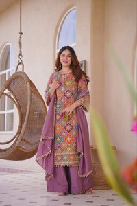 Traditional <b>Indian</b> Pakistani Women's Embroidered <b>Kaftan</b> Set Floor-Length Cotton Loose Fit All Seasons Casual Wear - Product Image 2