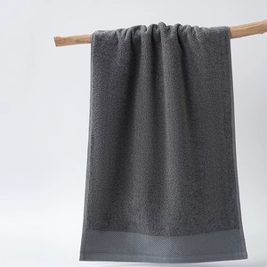 Serviettes de bain de luxe 100% coton écologiques, vente en gros à bas prix, grammage élevé, douces, lisses, séchage rapide, très absorbantes, couleur unie - Product Image 5