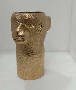 Vases à fleurs en aluminium coulé de qualité supérieure et pots à fleurs en métal pour la décoration intérieure de la maison et du bureau à prix avantageux - Product Image 5