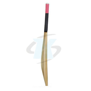 Batte de cricket de haute qualité avec logo personnalisé, conçue pour les entraînements et les matchs, dotée d'une finition durable et d'une excellente performance de frappe. - Product Image 2