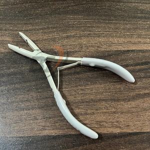 Pinzas Profesionales para Extensiones de Cabello de Acero Inoxidable con Recubrimiento en Polvo Beige, 1 Orificio, Mango de Agarre para Extensiones de Cabello Humano, Orificio de 3 mm - Product Image 6