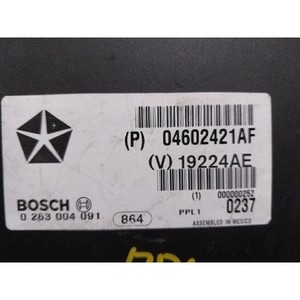 300 ECU y Módulos de Computación Usados 04602421AF - Product Image 4