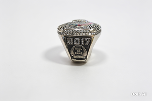 Anillo de reconocimiento del Salón de la Fama de Flint, moderno, de acero inoxidable, plateado, tipo cóctel, con piedra de circonita cúbica, de moda - Product Image 3