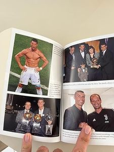 Cristiano Ronaldo par Guillem English Peperback Balague : Guide de la biographie et des réalisations du légendaire joueur de football - Product Image 2