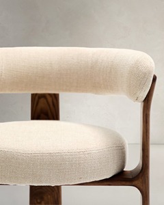 Silla de diseño moderno con acentos en madera de teca, silla de comedor cómoda con tapicería de tela para conjunto de muebles para el hogar - Arya - Product Image 6