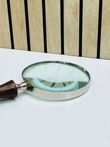 Loupe artisanale durable de 4 pouces avec finition nickelée et poignée ronde en bois - Product Image 2