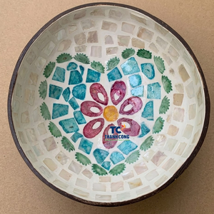 Vietnam Factory <b>Cheap</b> Mother of Pearl COCONUT SHELL BOWL Low MOQ Souvenir <b>Gift</b> Shell Inlay Bowl Wholesale Price Bulk Discount - Product Image 1