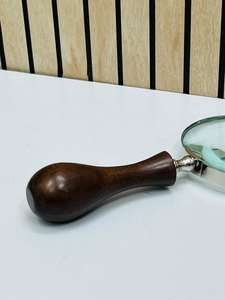 Loupe artisanale durable de 4 pouces avec finition nickelée et poignée ronde en bois - Product Image 3